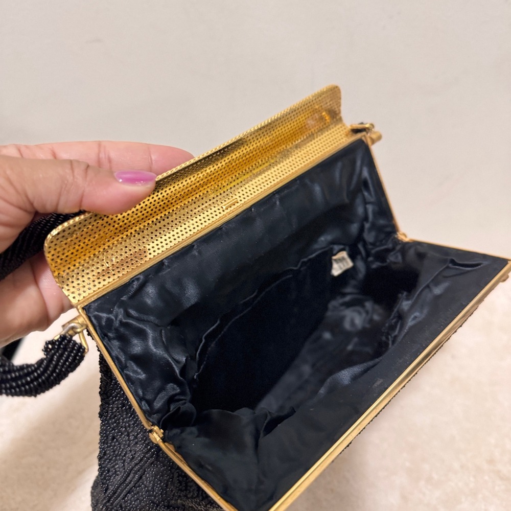 Vintage 1960s Black Hand Beaded Floral Evening Handbag Made in Hong Kong - Picture 6 of 14